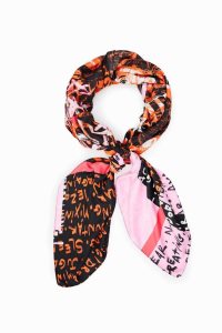 Desigual Square LOVE foulard Fular Kadın | 619487-VYF